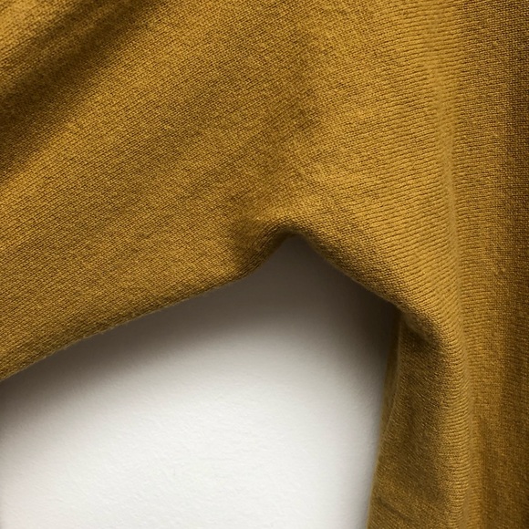 Vince Sweater - Picture 4 of 5